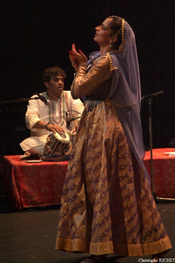 ../gallery/Gallery/SHARMILA conservatoir (68)_1.jpg